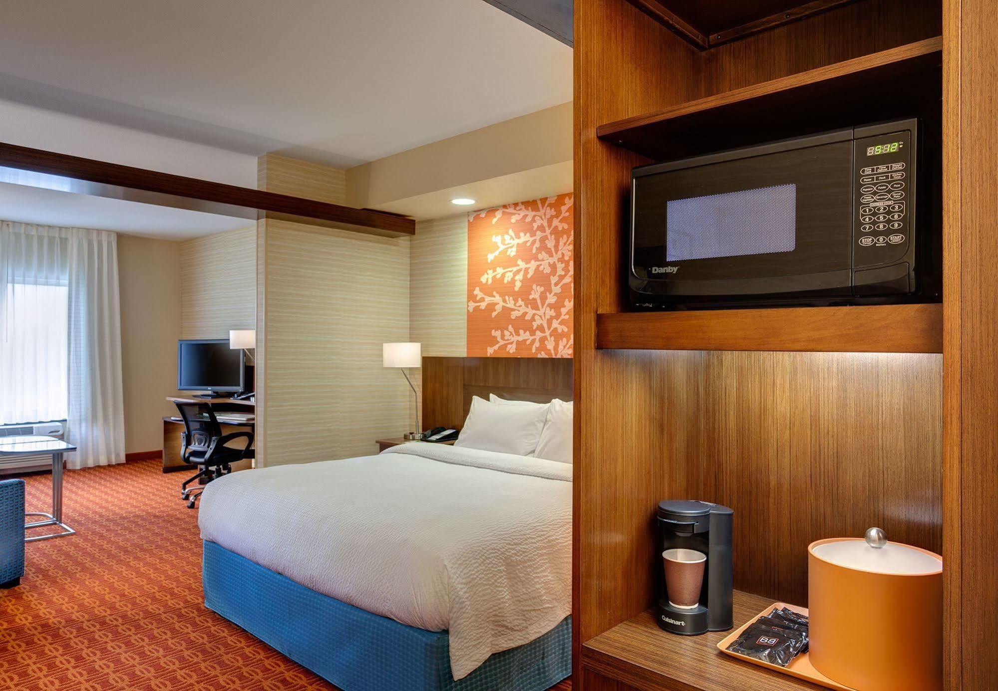 Fairfield Inn & Suites By Marriott Sidney Buitenkant foto